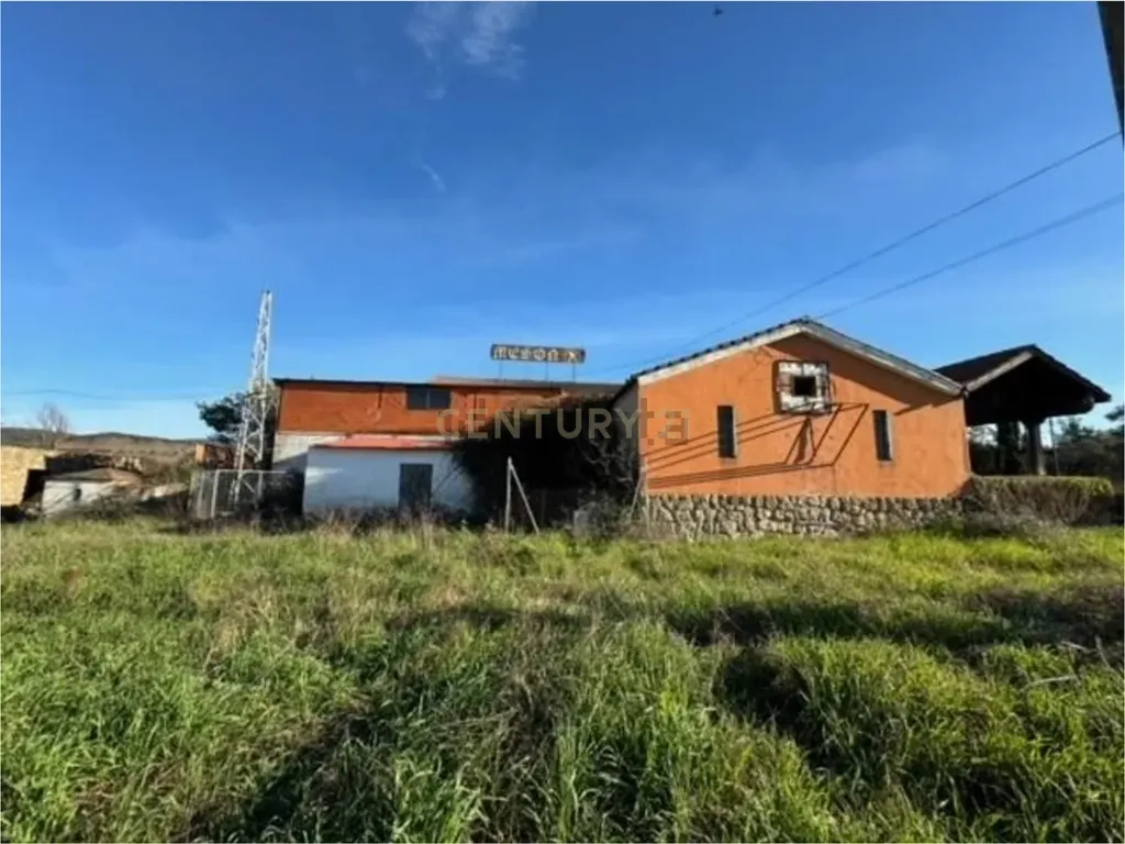 - Image 4