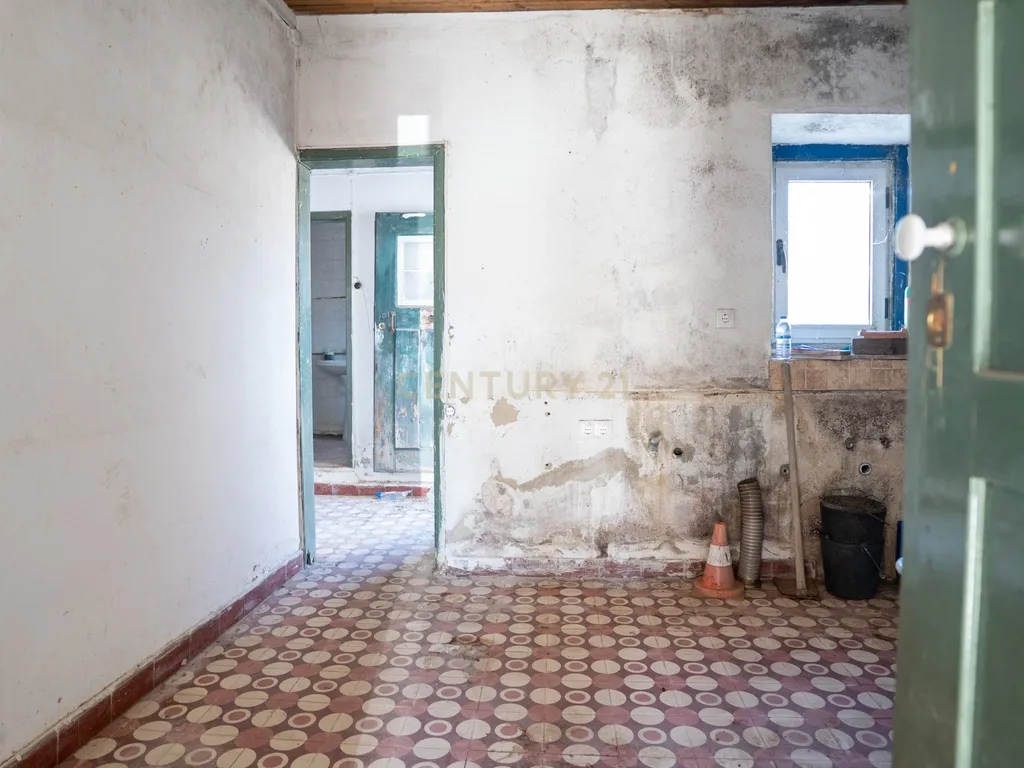 Casa para Recuperação em Cartaxo com Vista Panorâmica - Image 46