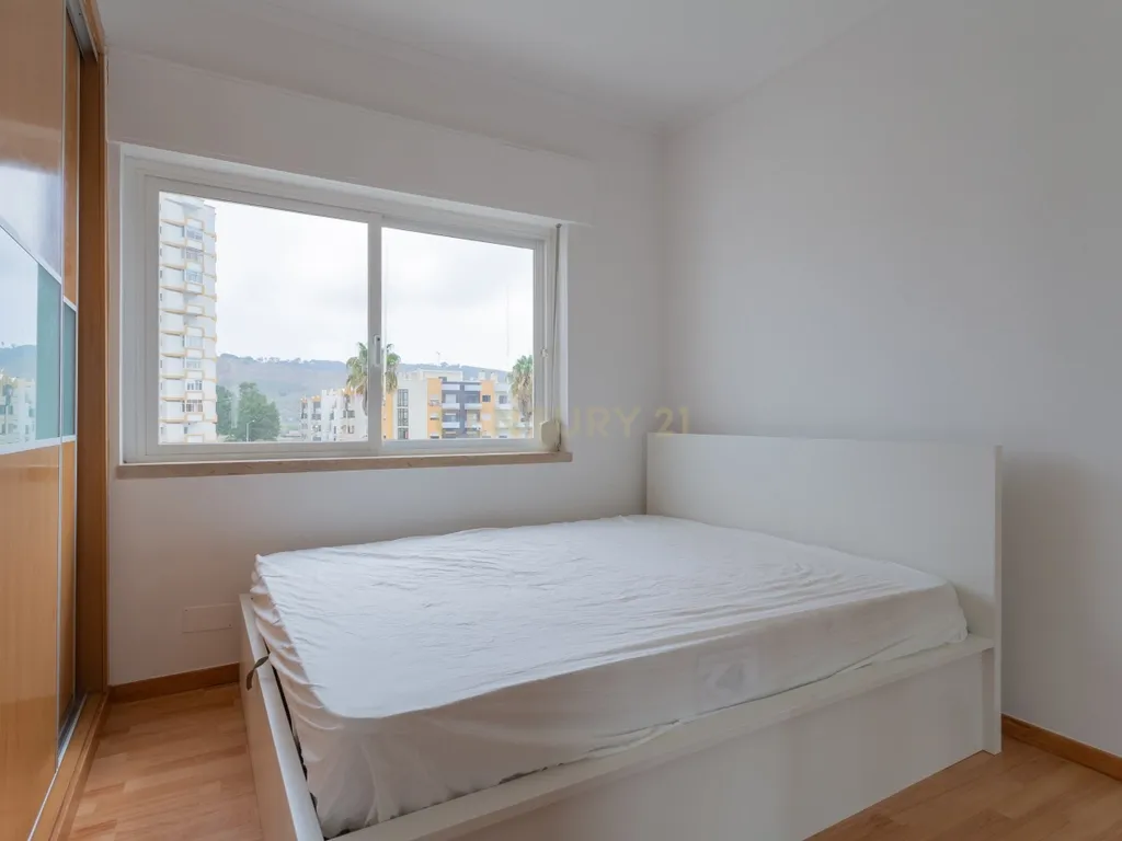 Apartamento Remodelado com Vista Mar, Costa da Caparica, Almada, Setúbal- 2 Quartos - Image 7