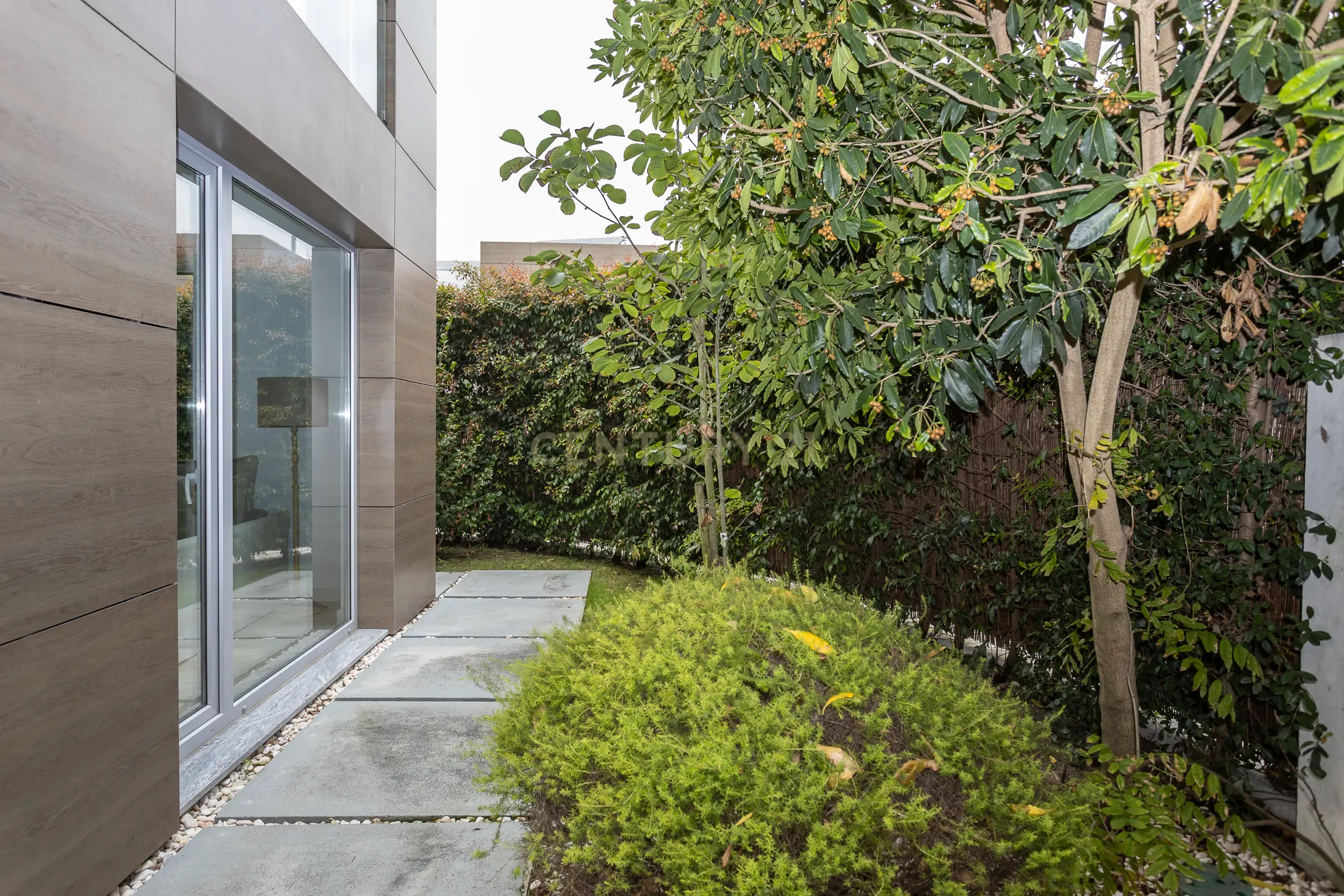 Moradia contemporânea, com piscina, no Aroeira Village, Concelho de Almada - Image 64
