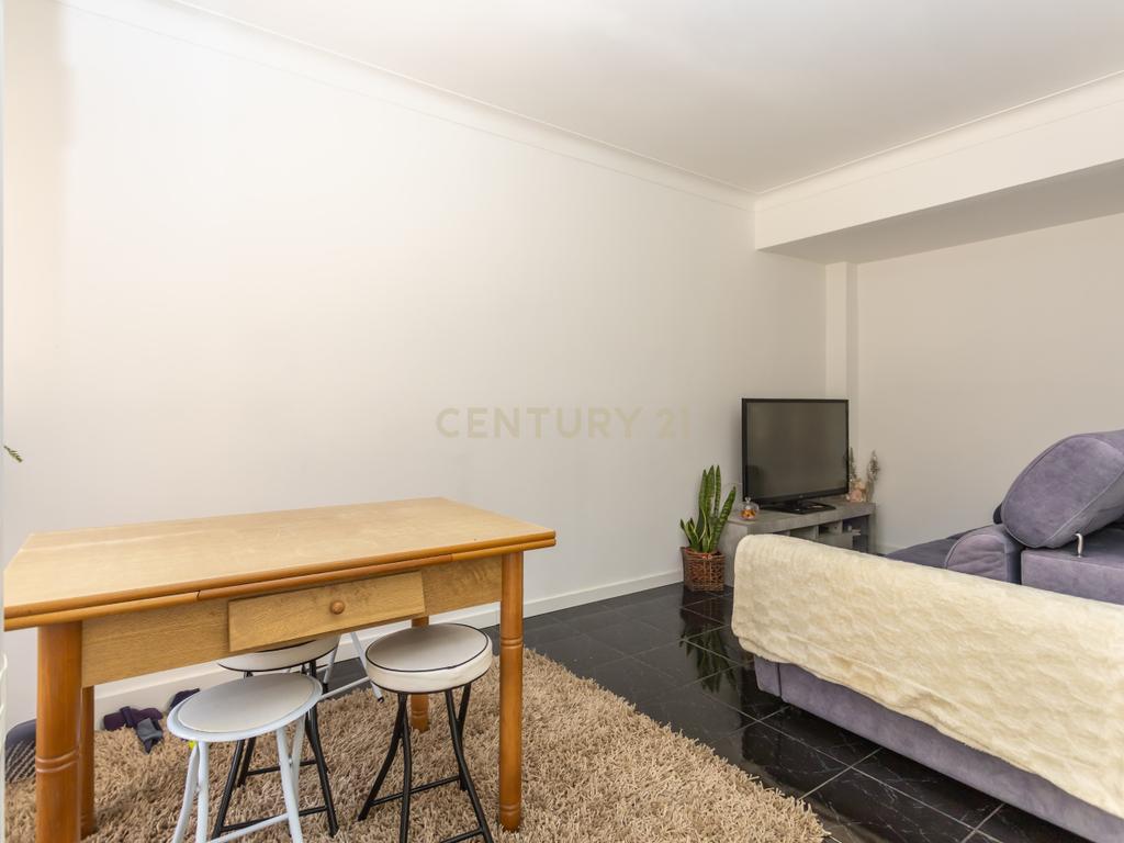 Oportunidade de investimento Apartamento T2 Amoreiras, Setúbal - Image 18