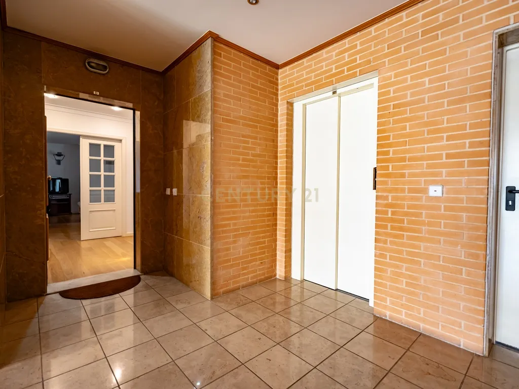 Excelente apartamento T3 na Quinta da Lomba em Coimbra - Image 4