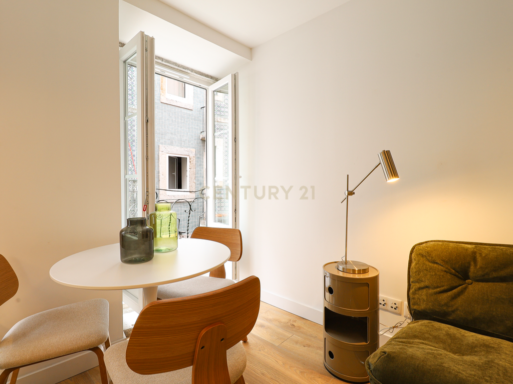 Apartamento T2 no Bairro Alto - Image 3