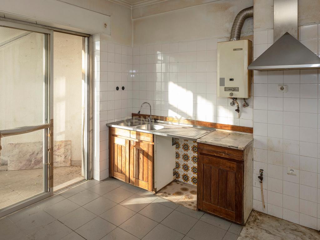 Apartamento T6 | Último Andar | 226m² | Quinta das Palmeiras, Oeiras - Image 15