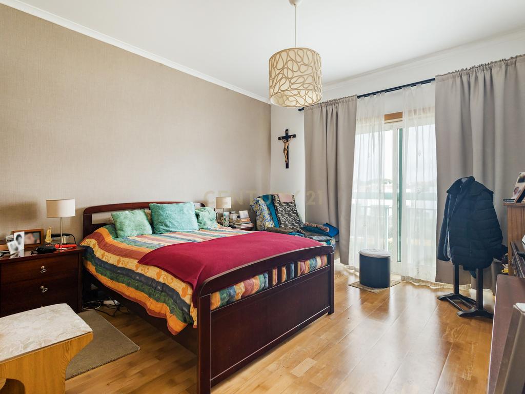  Sintra - Vila-Verde - Apartamento T3+2 em Condomínio - Image 12