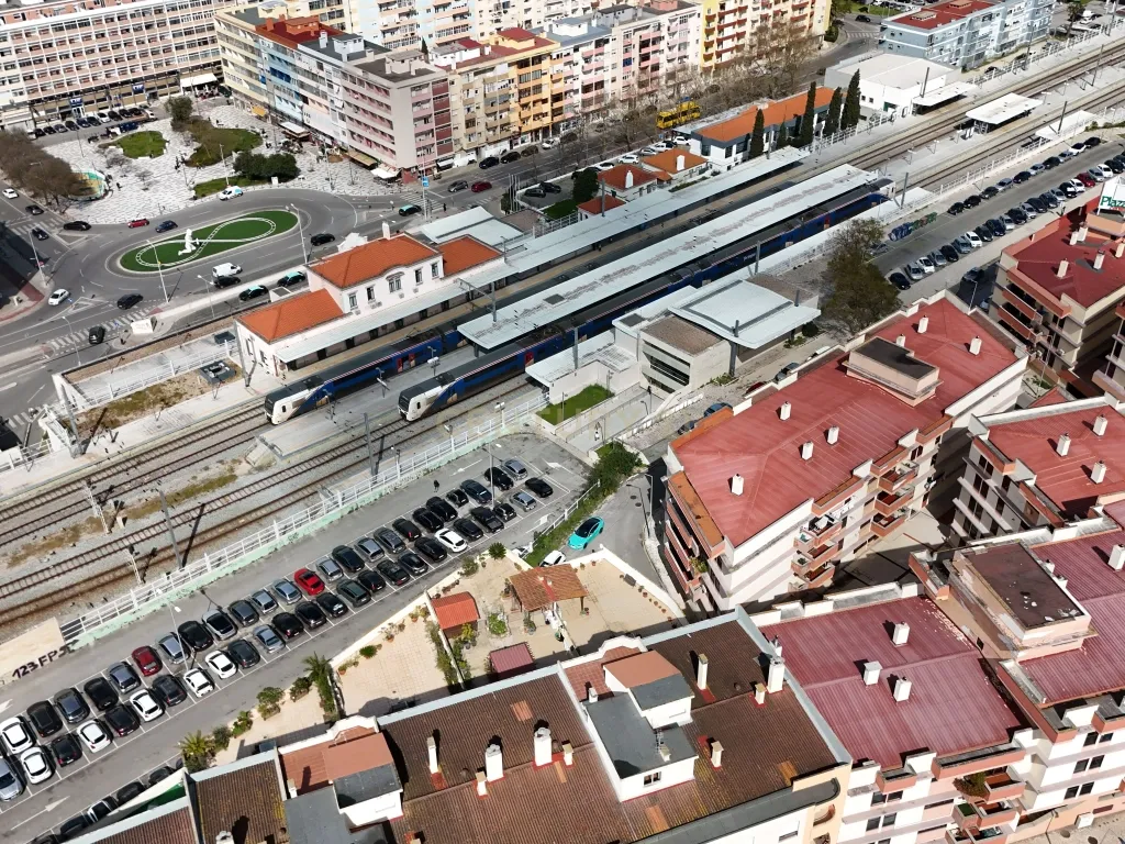 Apartamento T3 com 155 m², estacionamento e arrecadação em São Sebastião, Setúbal - Image 23