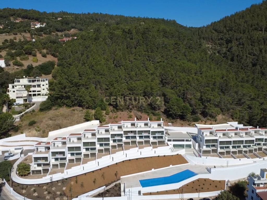 Condomínio Villas d’Ouro – Exclusividade e Conforto no Coração de Sesimbra - Image 82