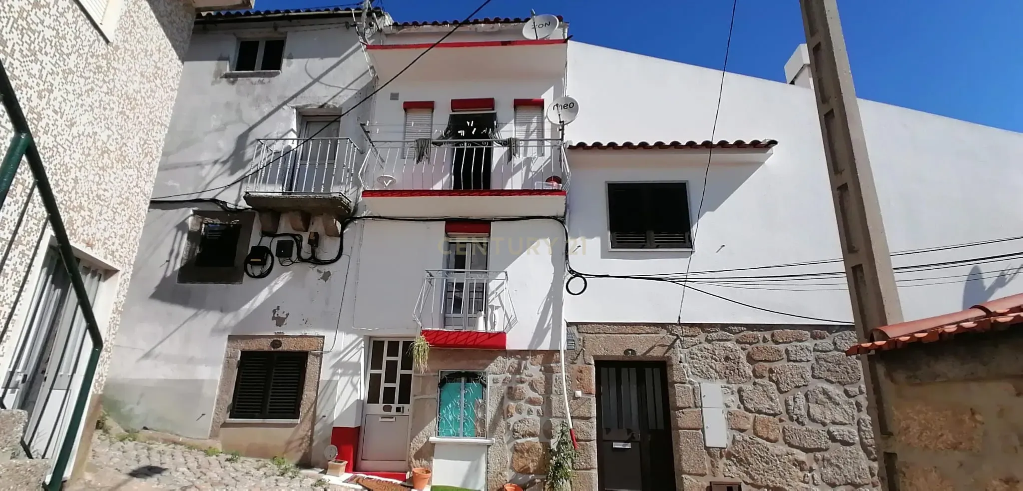 Moradia T2, Alpedrinha - Image 1