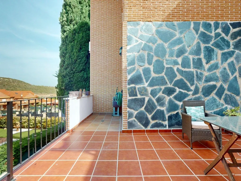 Espetacular Apartamento em Villalbilla, Madrid - 333m² - Image 44