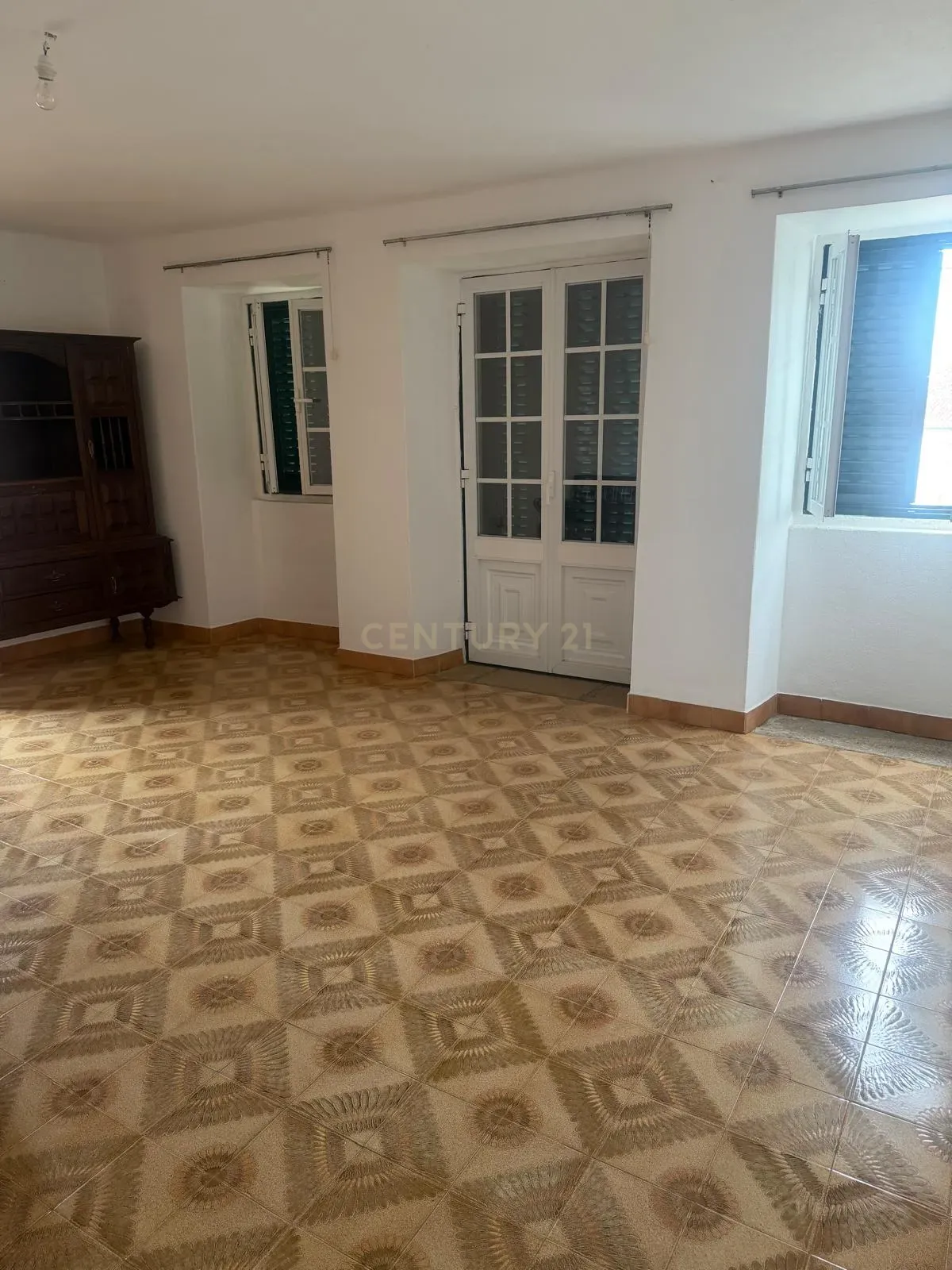 Fotografia 8 de Excelente Oportunidade! Moradia T3 com Terraço em Mata, Castelo Branco