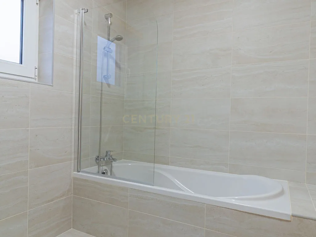 Duplex T3 em Bragança - Image 31