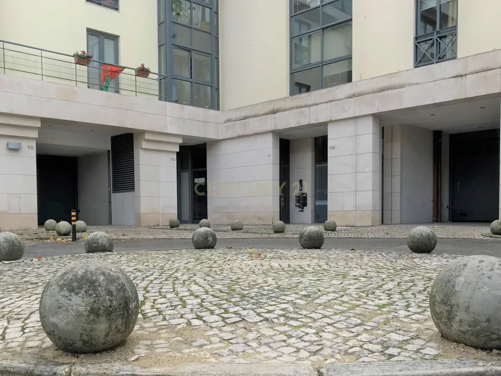 Lugar de estacionamento em Campolide - Arrendamento - Image 4