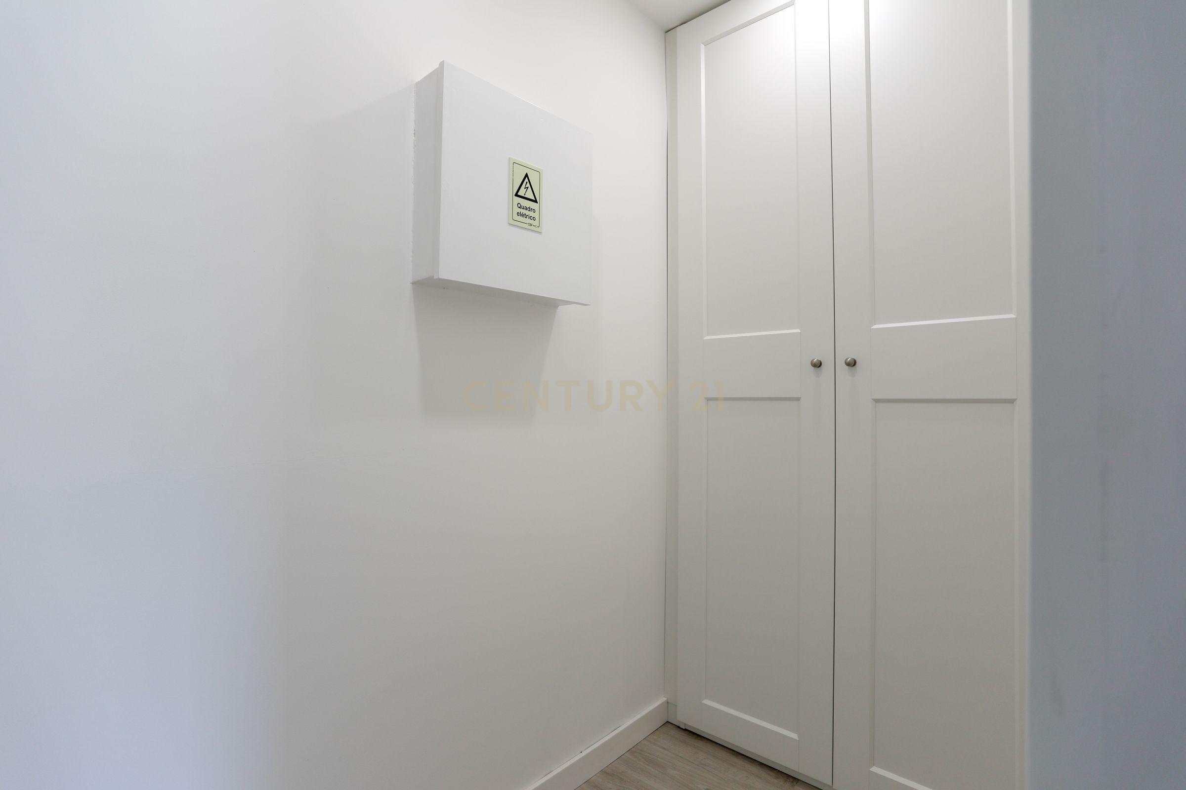 Fotografia 10 de Apartamento T2 com arrecadação em Peniche