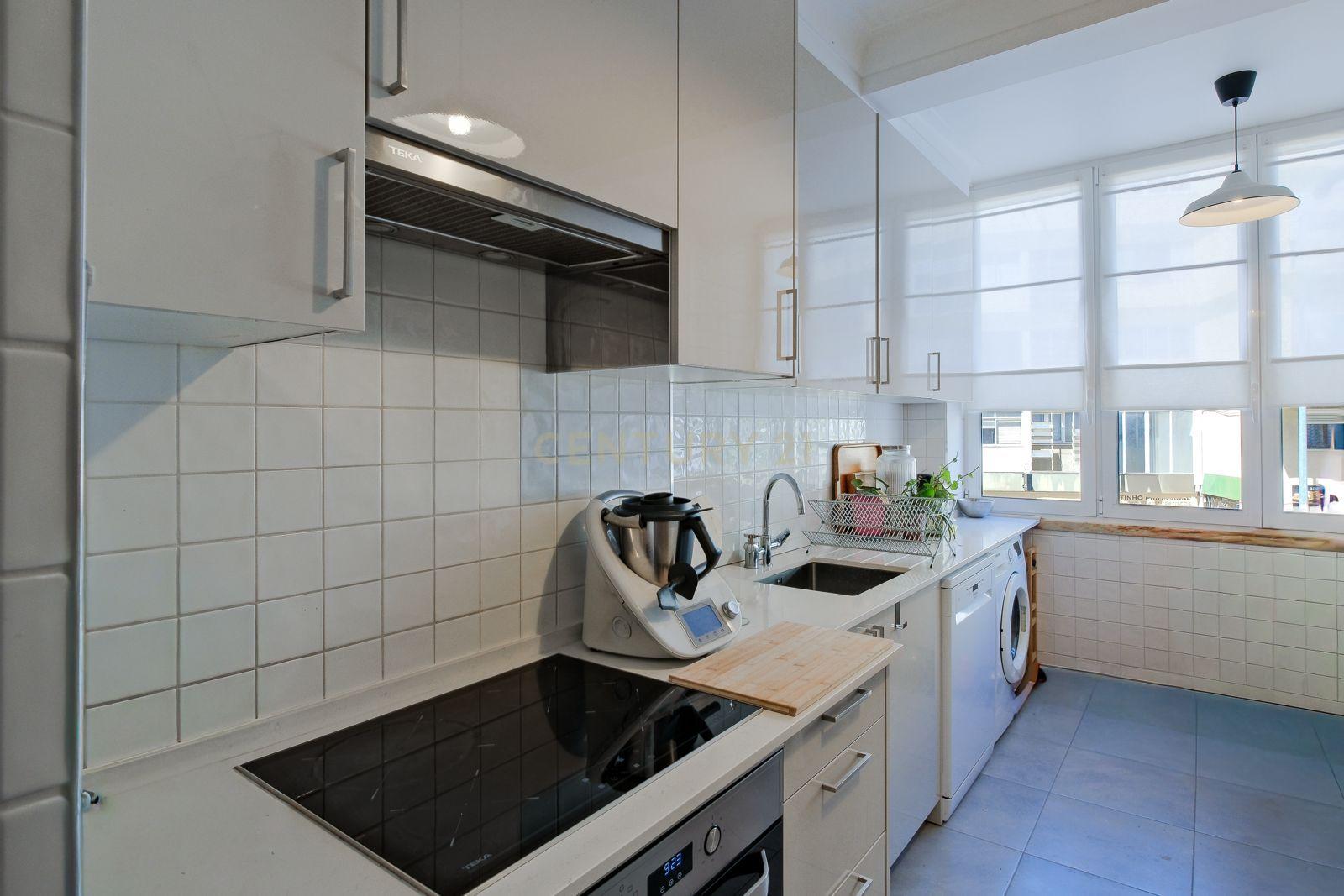 Fotografia 5 de Apartamento T3 em Rio de Mouro, Sintra