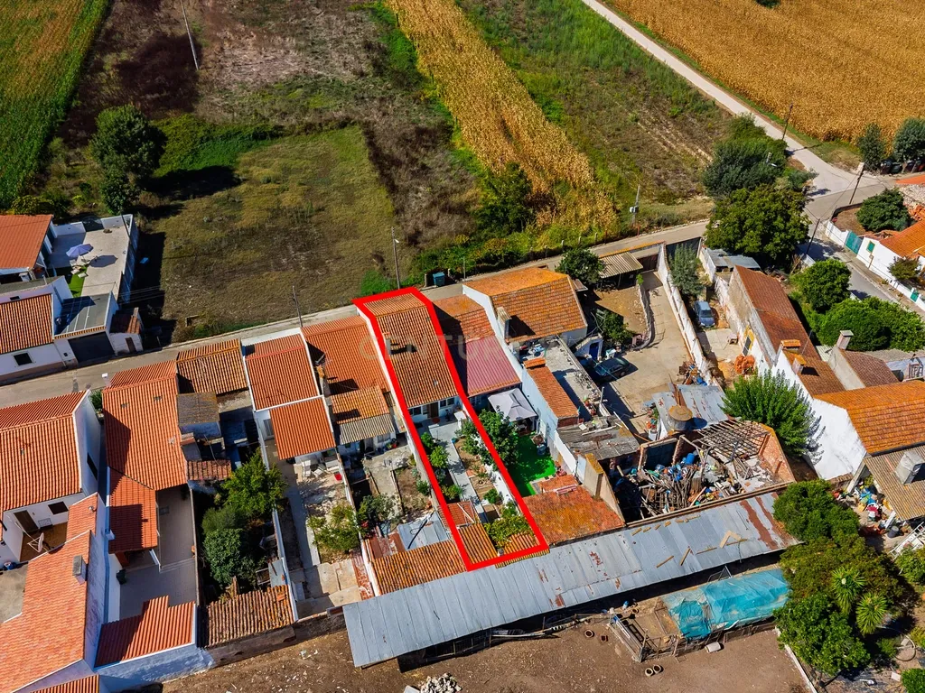 Moradia T3 com Quintal e Churrasqueira em Pombalinho, Santarém - Image 41