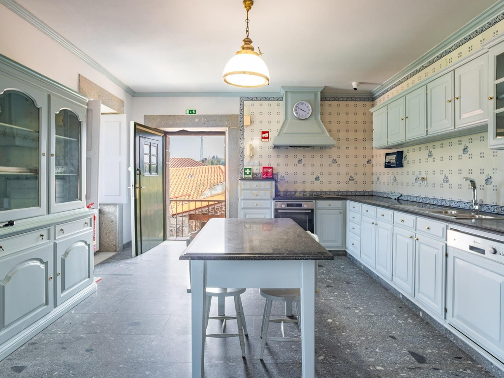 Casa Senhorial com 975 m2 em Amares, Braga - Image 44