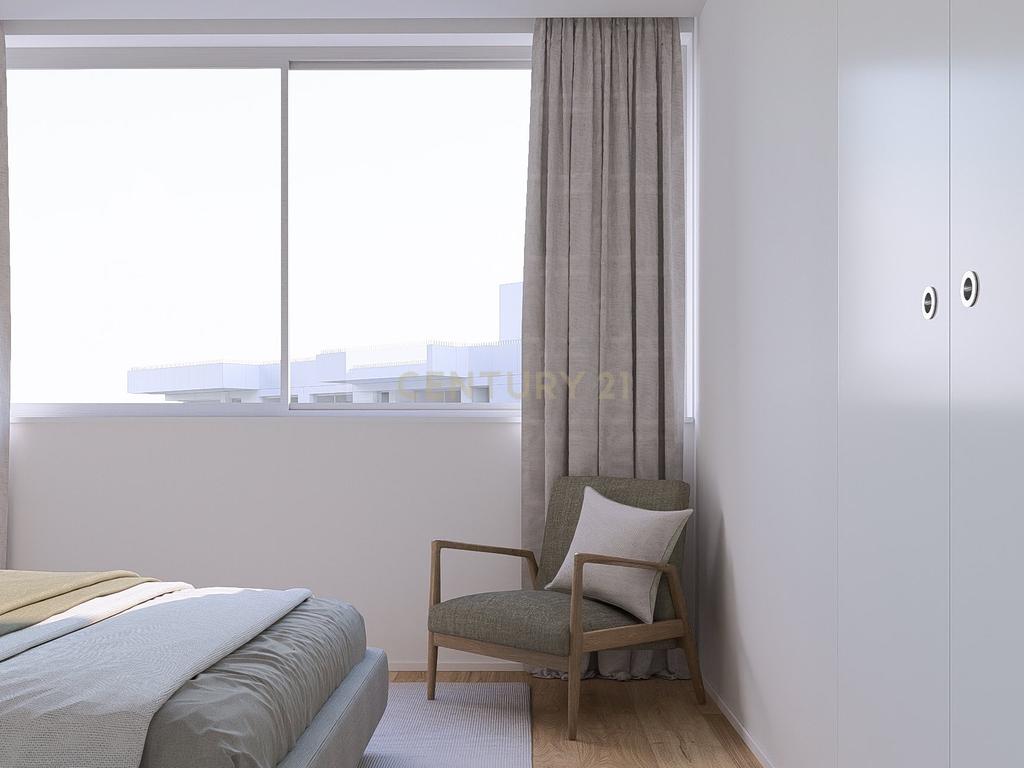 Condomínio do Sobreiro | T3 com 168m2 em Matosinhos, Senhora da Hora, junto ao metro - Image 25