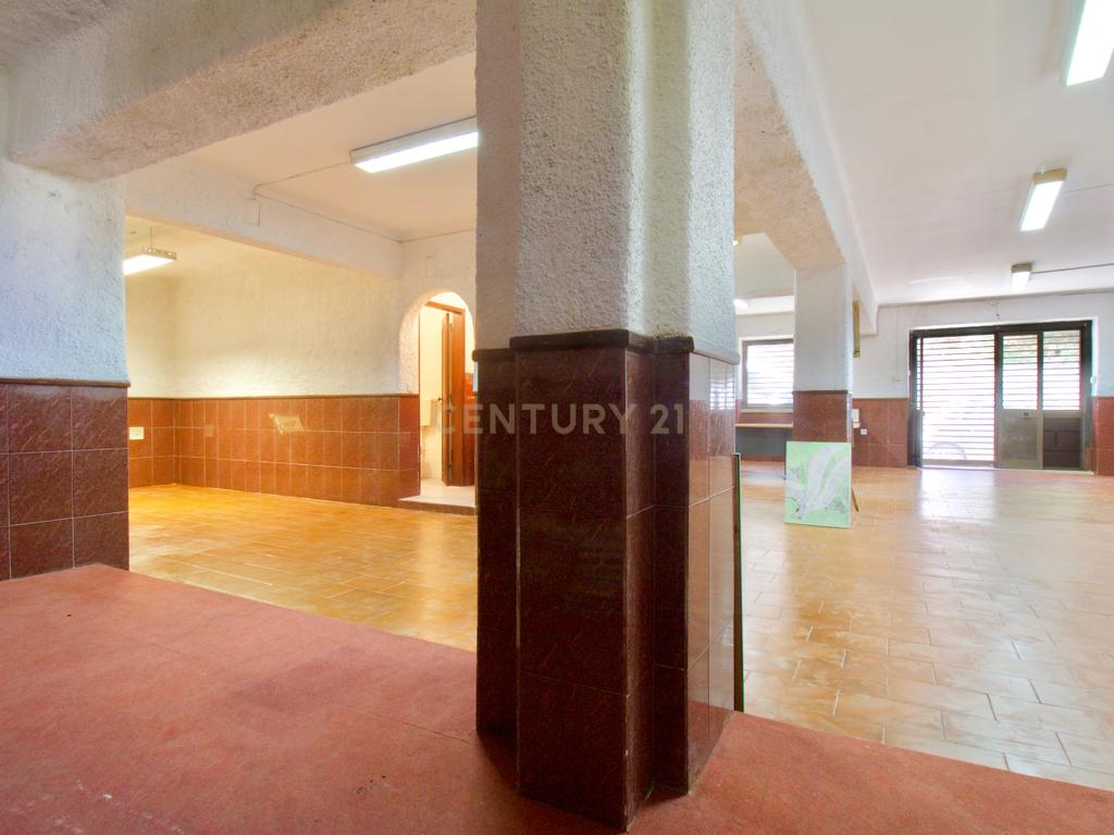Espaço Comercial, Loja ou Armazém - Image 27