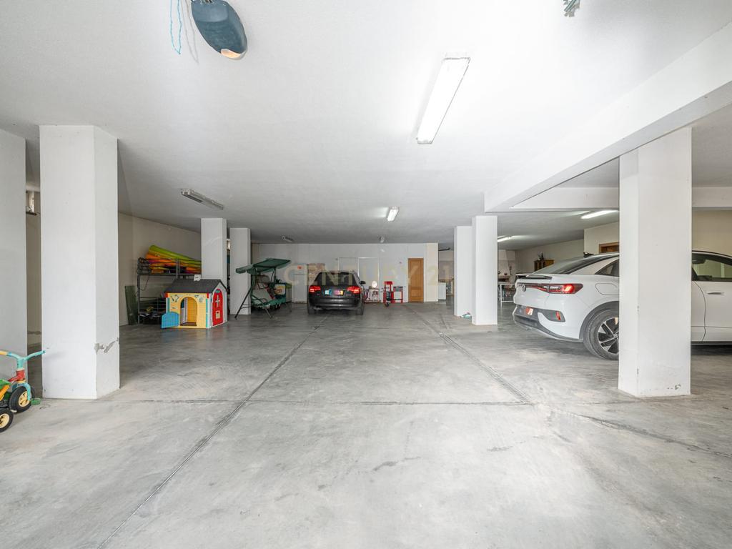 Excelente Moradia T4 em Cajados, Palmela - Image 70