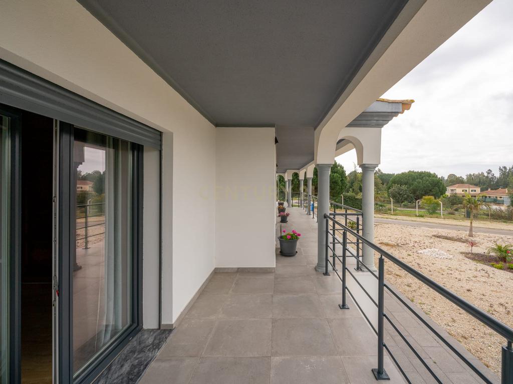 Excelente Moradia T4 em Cajados, Palmela - Image 47