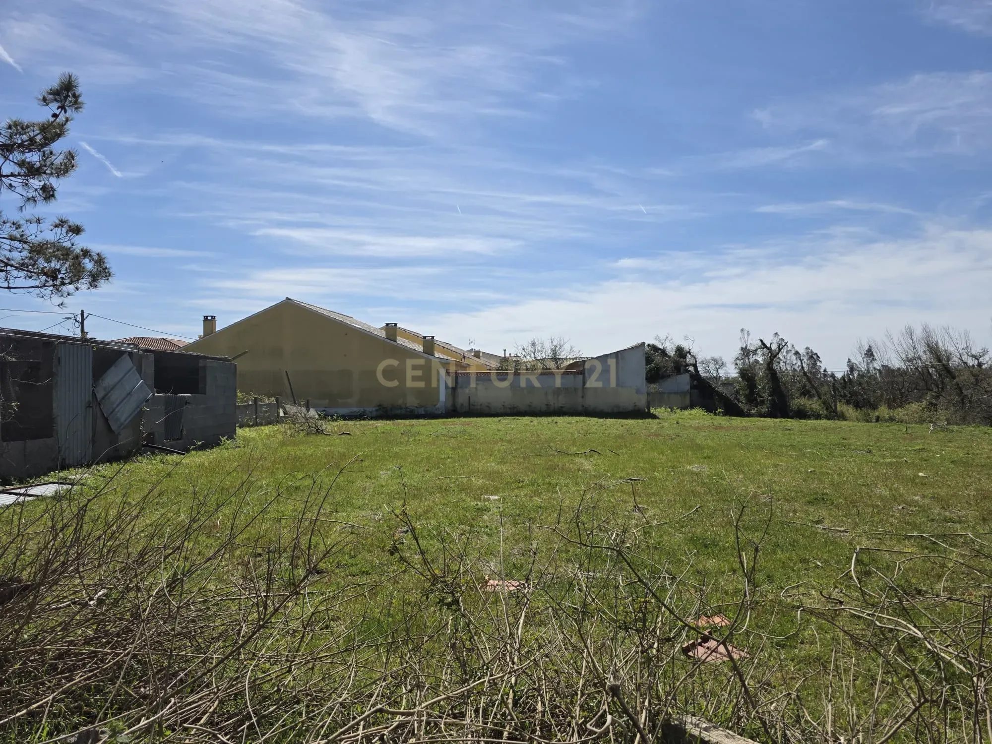 Fotografia 12 de Casa para Recuperar em Marinha Grande, Leiria