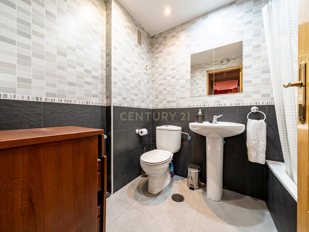 Apartamento de Luxo com Terraço em Comunidade Fechada - Madrid - Image 35