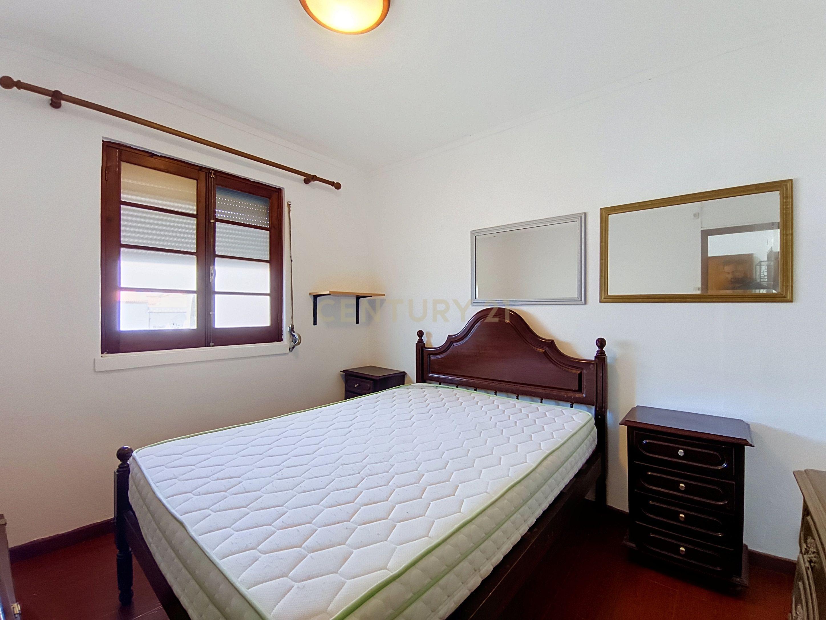 Fotografia 7 de Apartamento T2 no centro da Vila da Povoação, excelente oportunidade de investimento em São Miguel