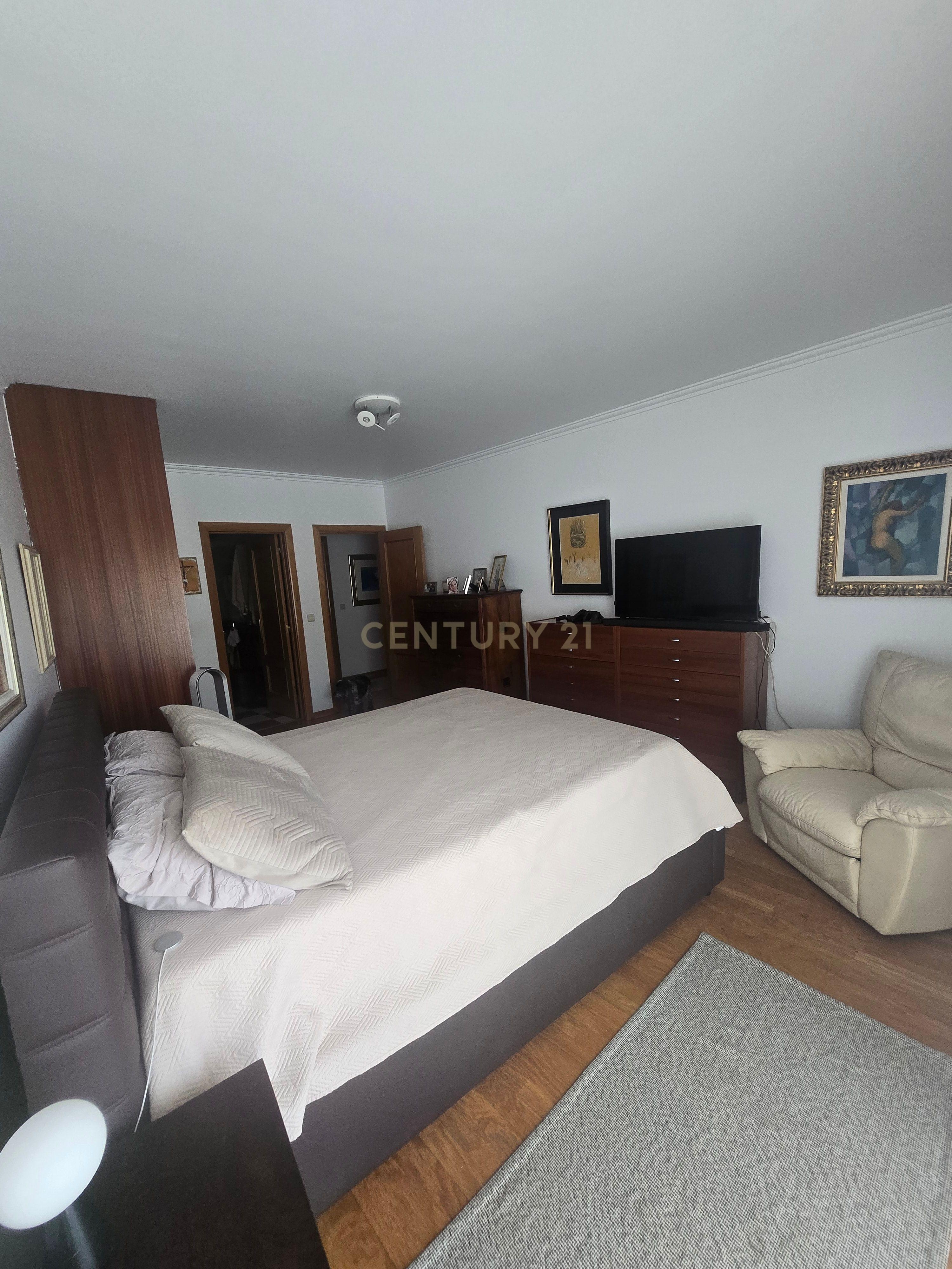 Apartamento T4 à venda em Almada, Cova da Piedade, Pragal e Cacilhas, Almada — foto 7