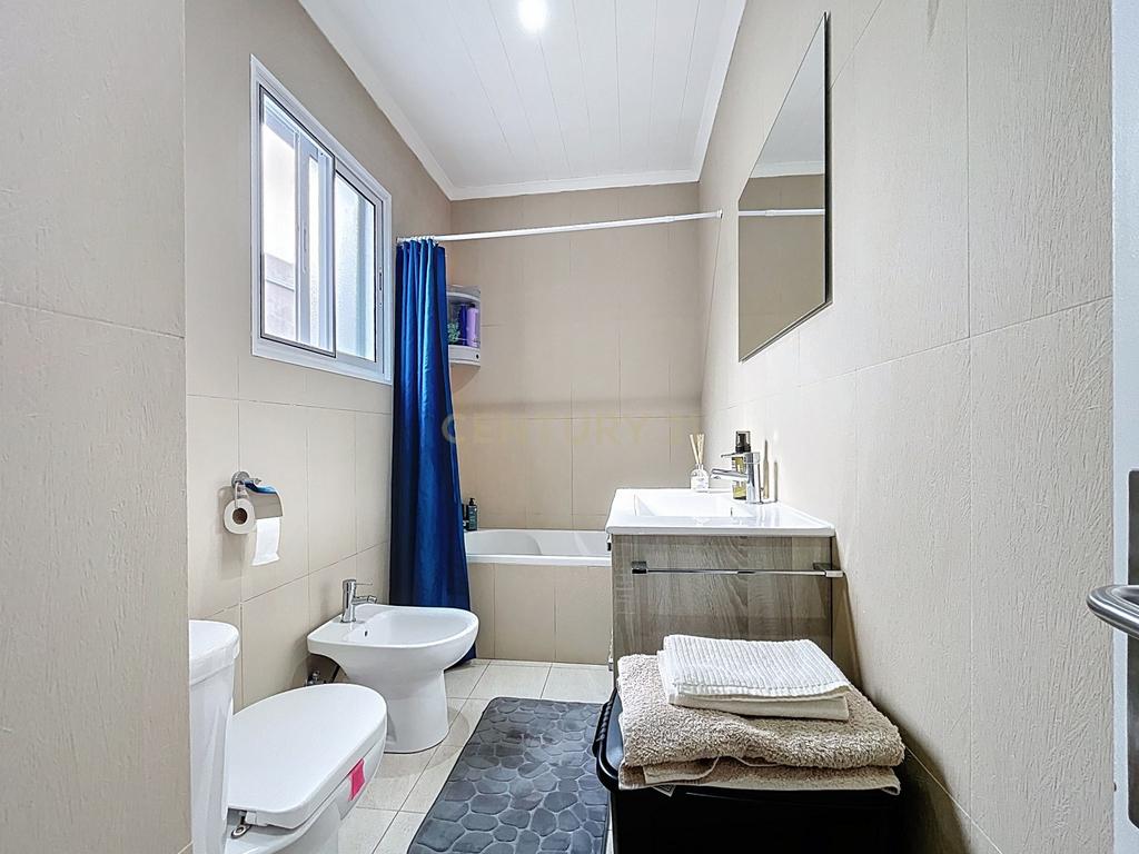 Casa Renovada (AL) com Vista Mar em São Roque - Ponta Delgada, São Miguel - Image 11