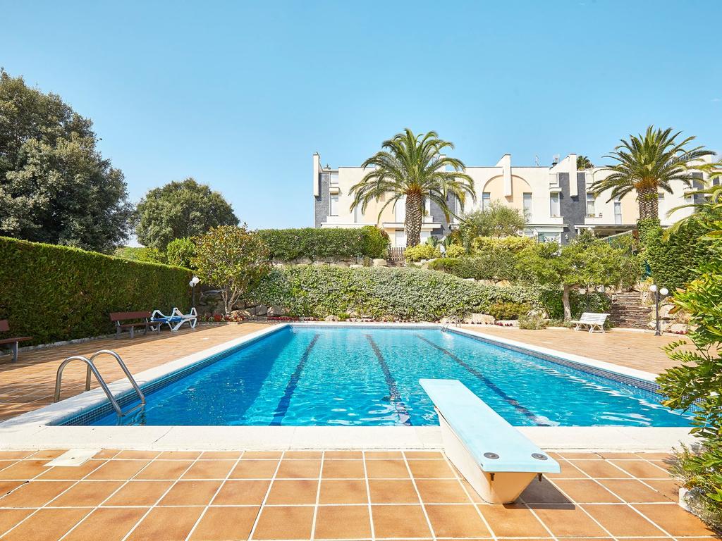 🏡 Casa geminada 3 frentes em Fenals – Platja d’Aro, Costa Brava 🌊✨ - Image 3