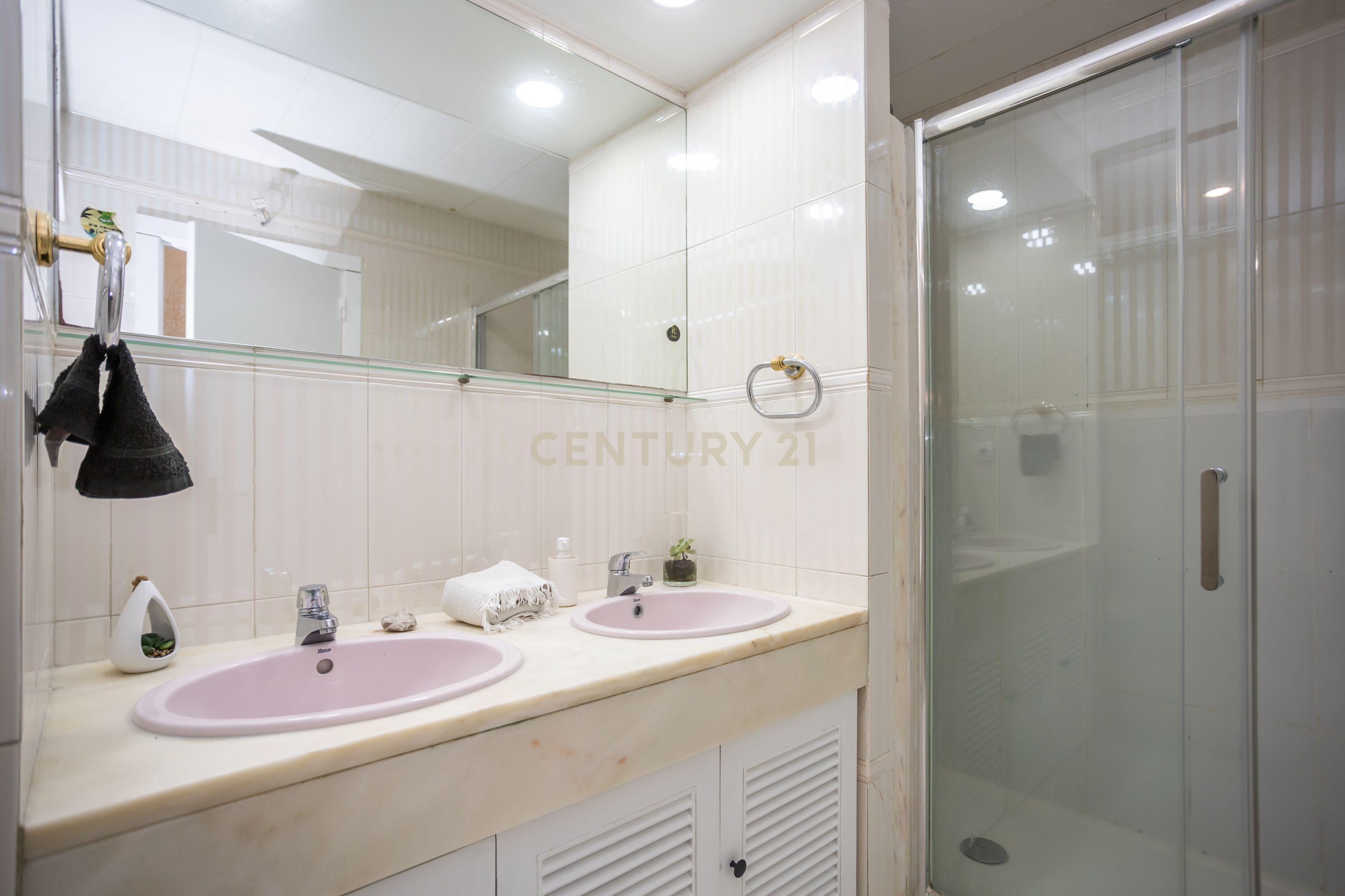 Apartamento T4, centro de Almada com terraço - Image 28
