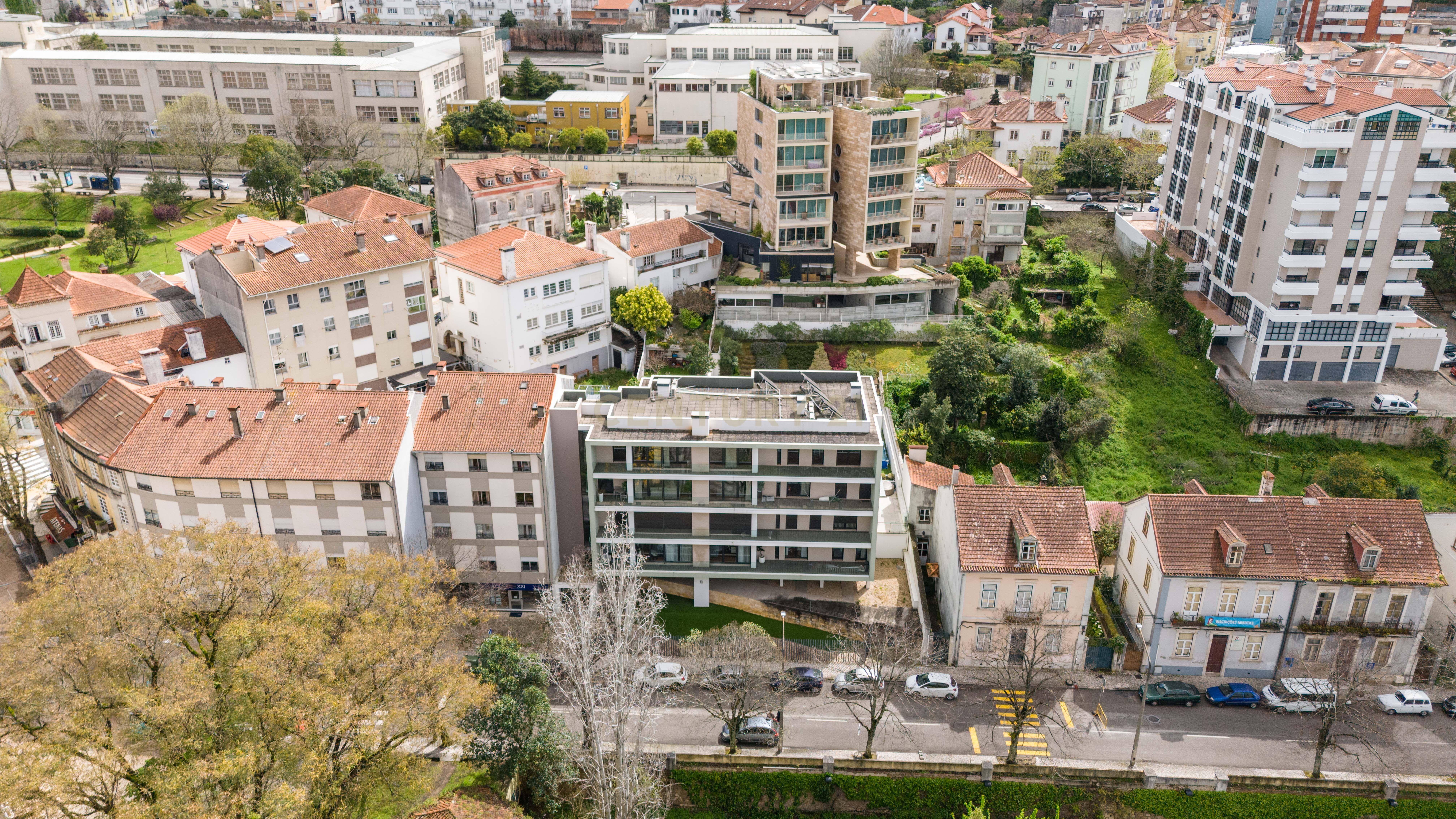 Requintada Penthouse T6 em Celas - Coimbra - Image 40