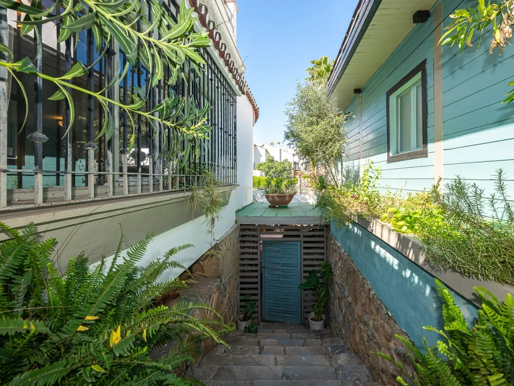 Villa (hotel boutique) en el centro de Marbella, España. - Image 72