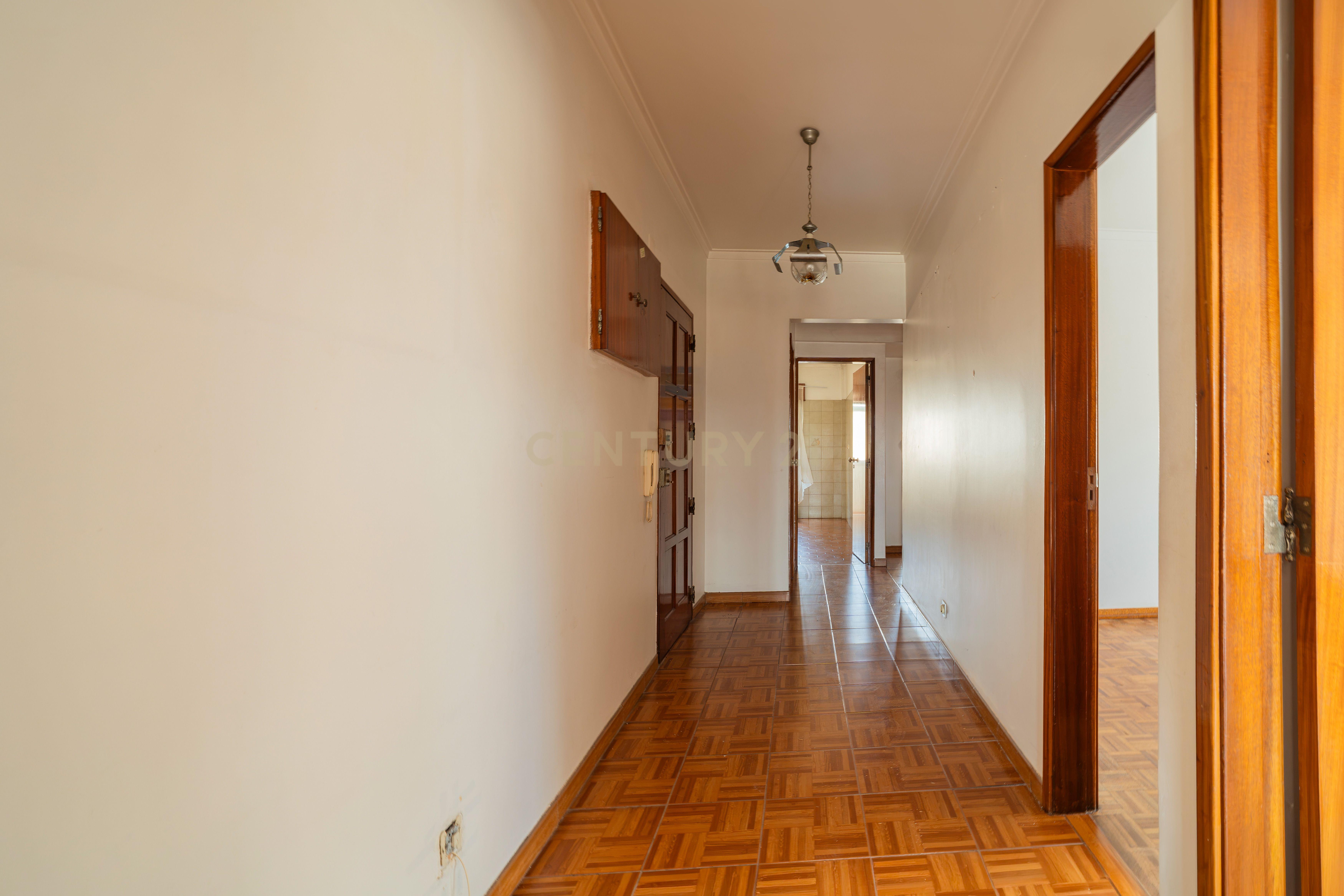 Fotografia 11 de Oportunidade de Investimento T3 junto ao Ensino Superior | Caldas da Rainha