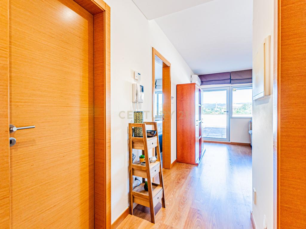 Apartamento T1 - Conchada, Coimbra - Image 9