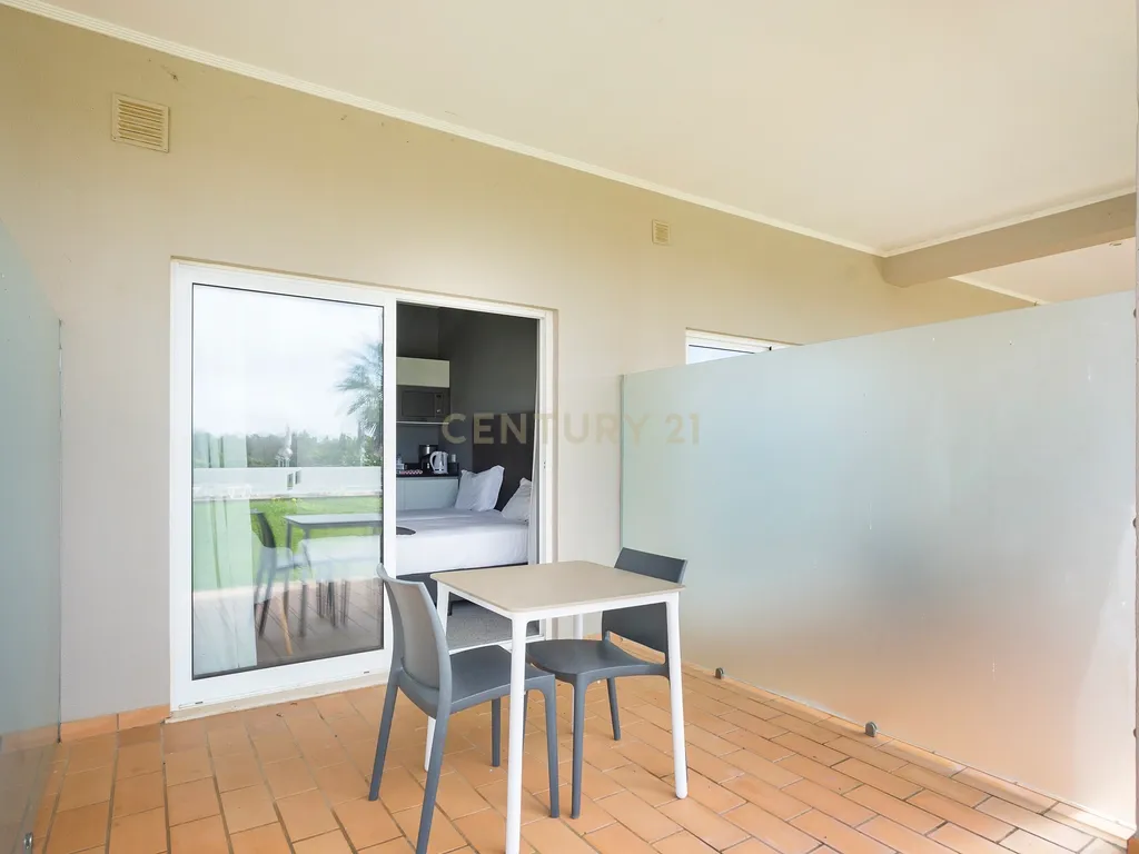Quarto em Empreendimento no Gramacho, Lagoa - Algarve - Image 9