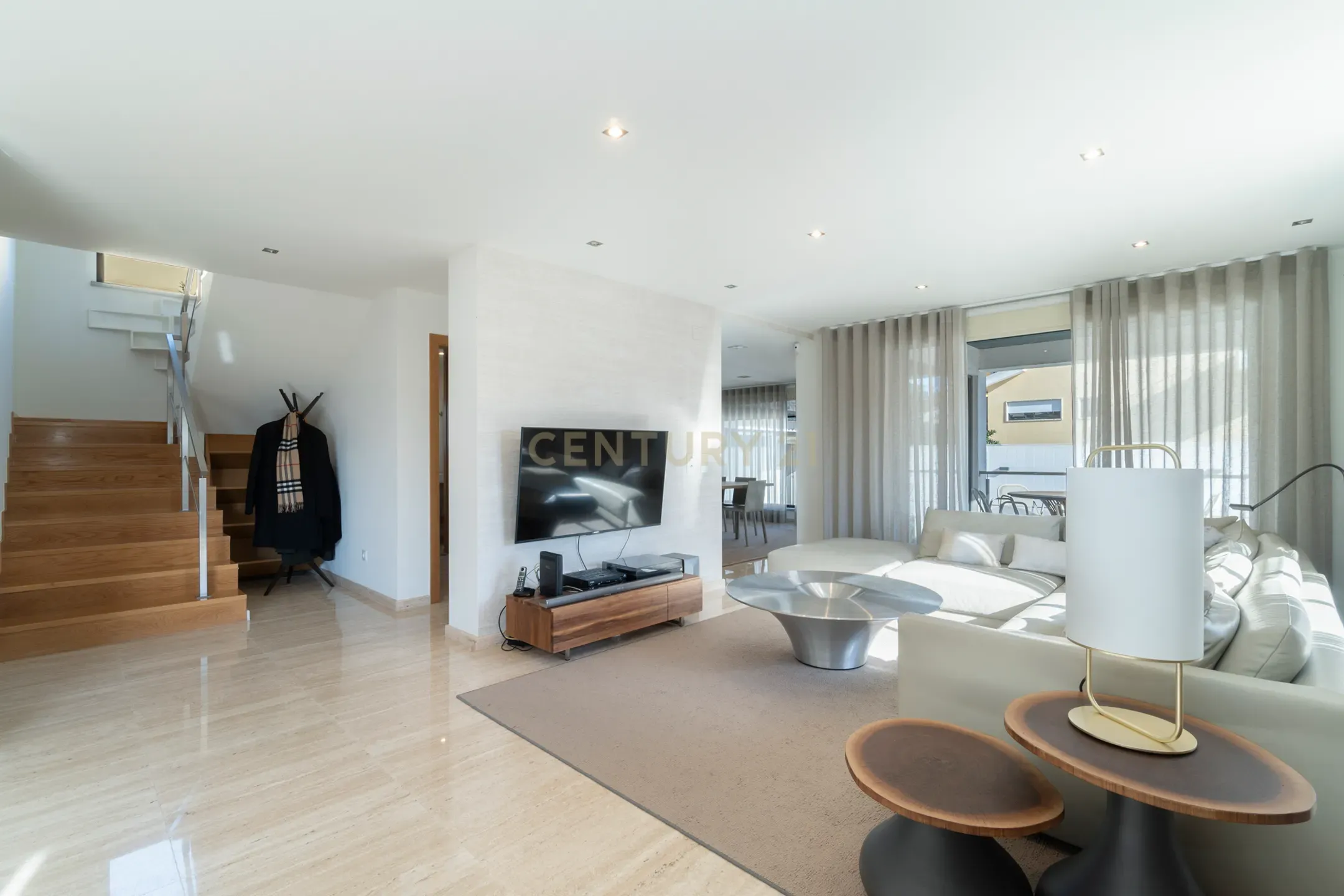 🏡 Luxo em Cada Detalhe: Moradia Exclusiva em Birre, Cascais - Image 14