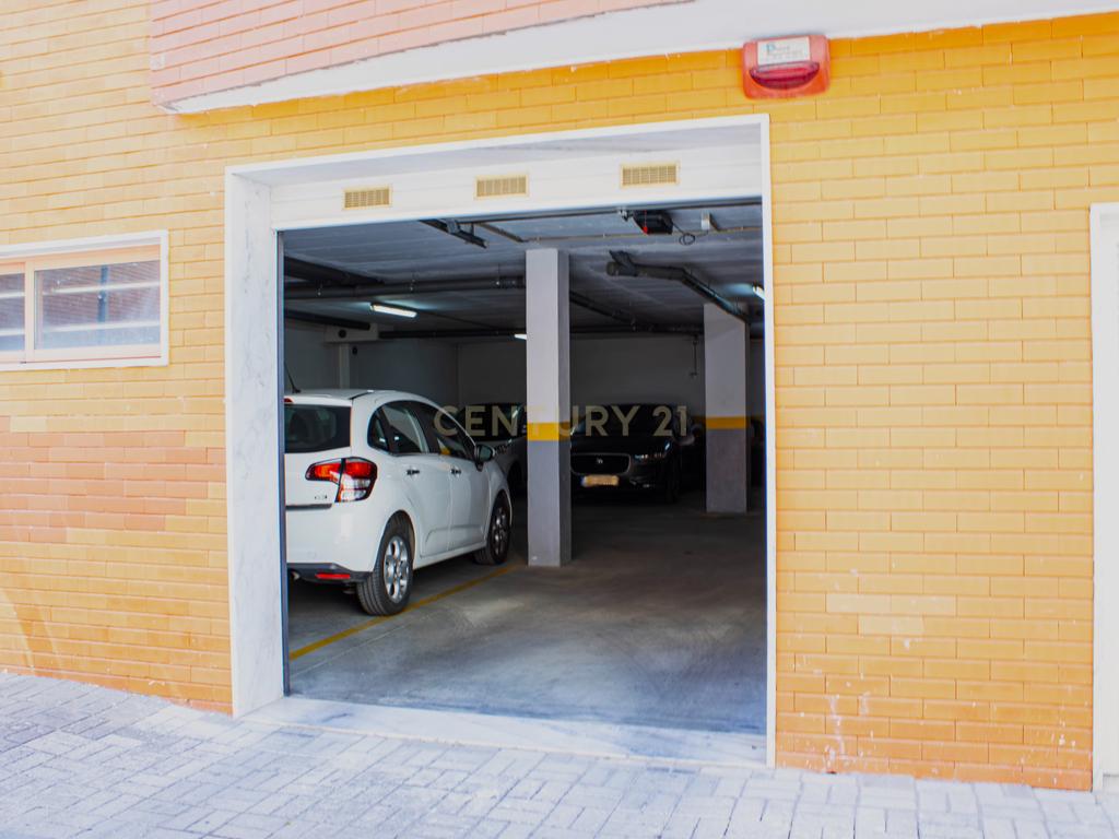 T1+1 Urb Qta da Areeira, Camarate - Image 19
