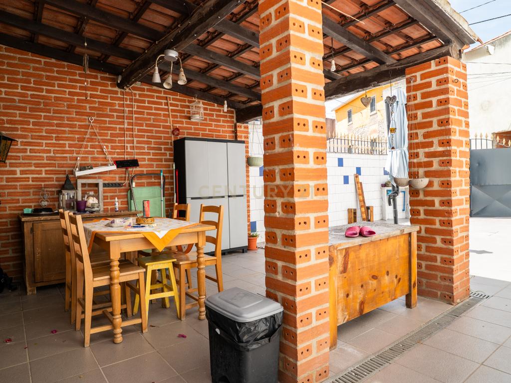 🏡 Moradia T4 Impecável em Olho Marinho – a poucos minutos de Peniche! - Image 42
