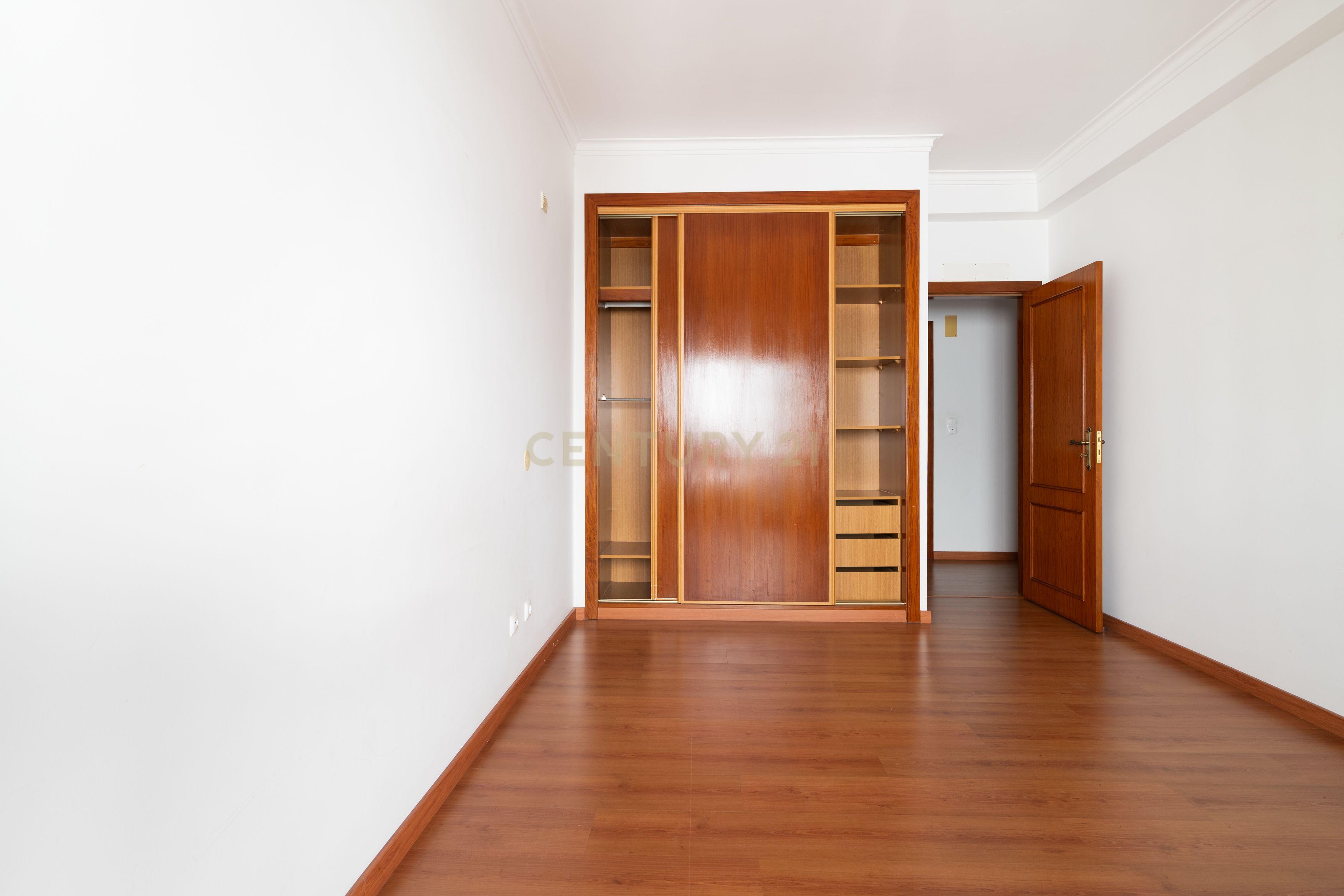 Moradia T4 à venda em Pontinha e Famões, Odivelas — foto 17