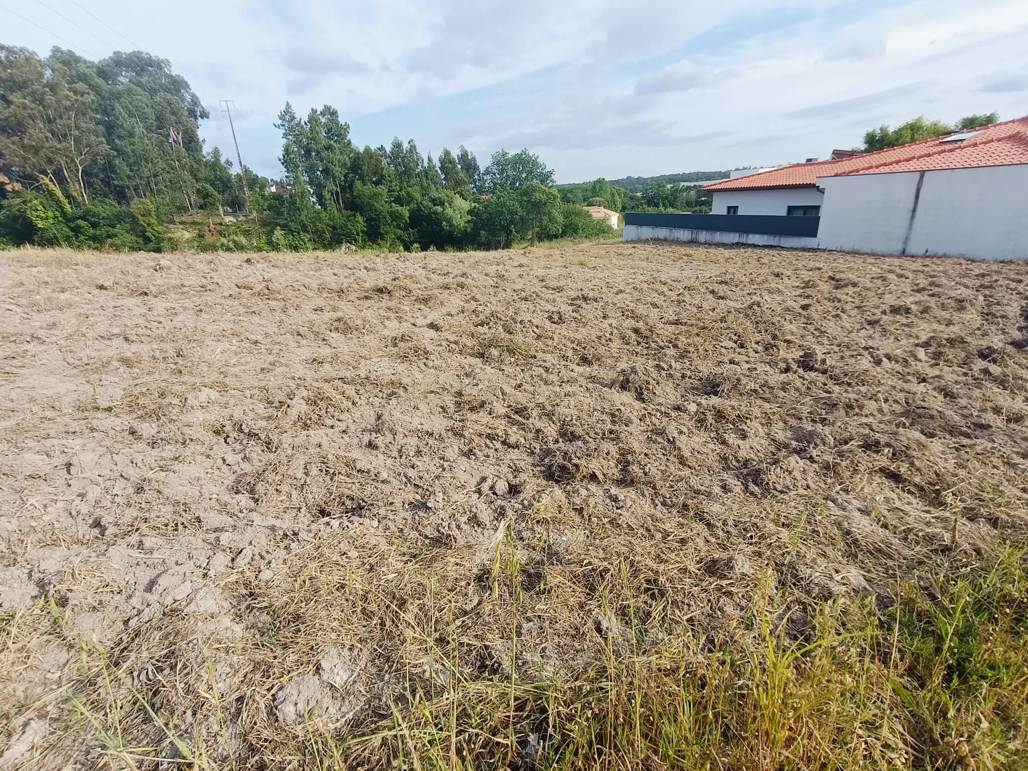 Fotografia 3 de Terreno Urbano em Oliveira do Bairro - 1048m² com Vista para Montanha