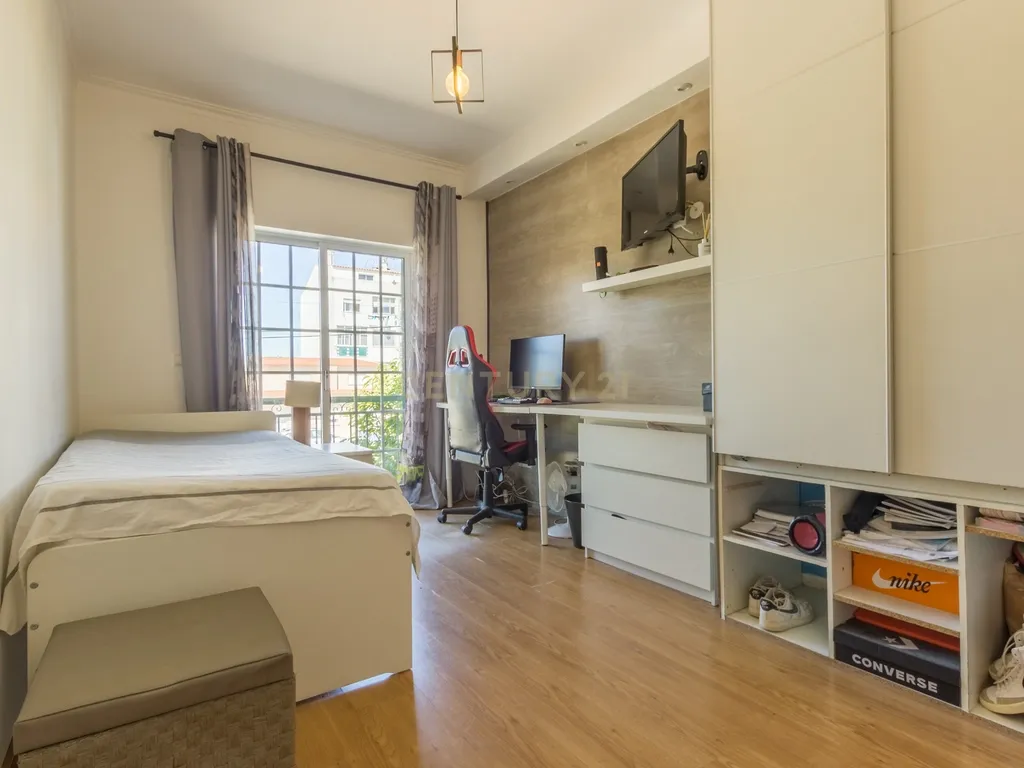 Moradia Geminada T3 - Quinta do Conde - Image 17