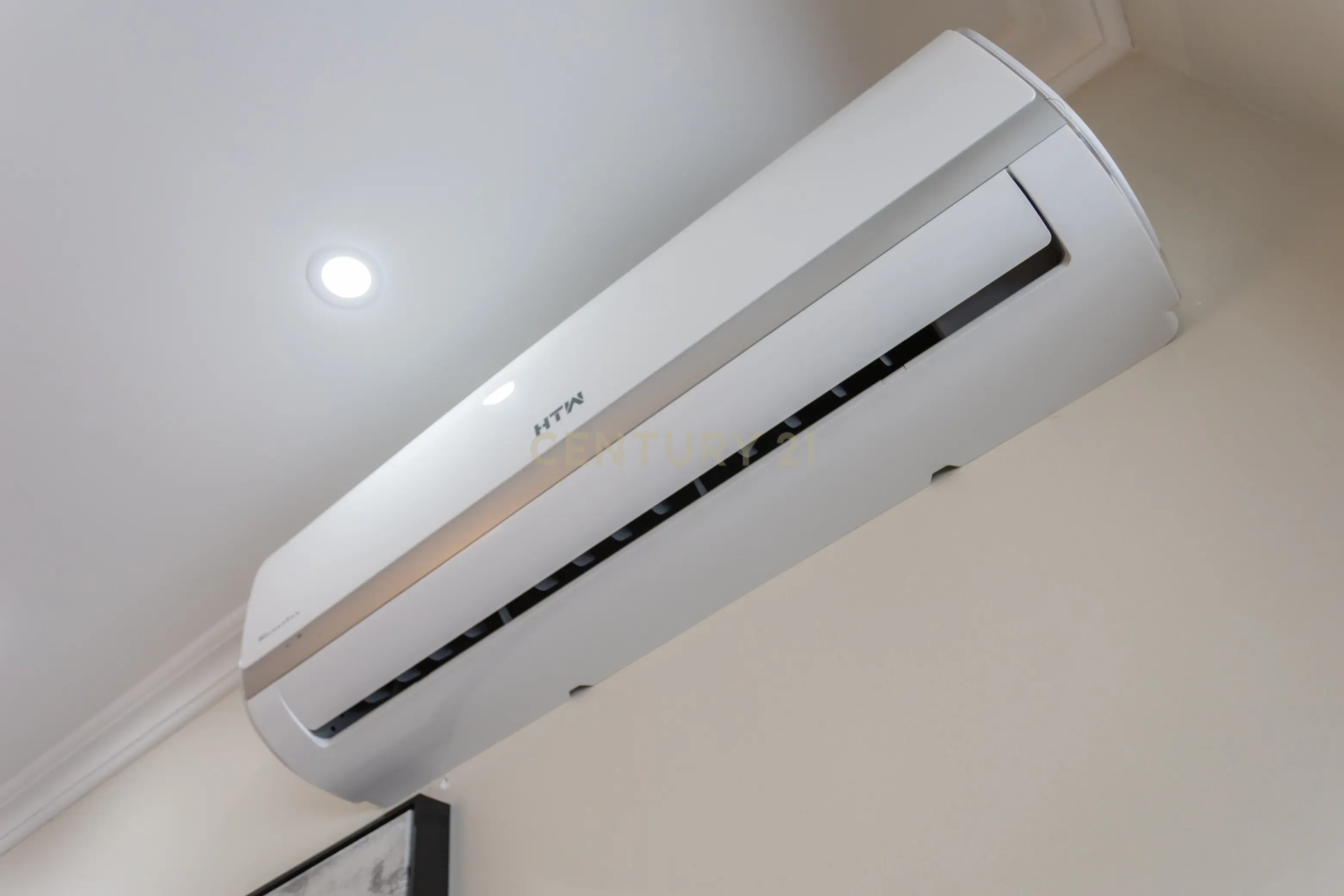 Fantástico T3 totalmente remodelado à venda em Corroios - Miratejo - Image 13