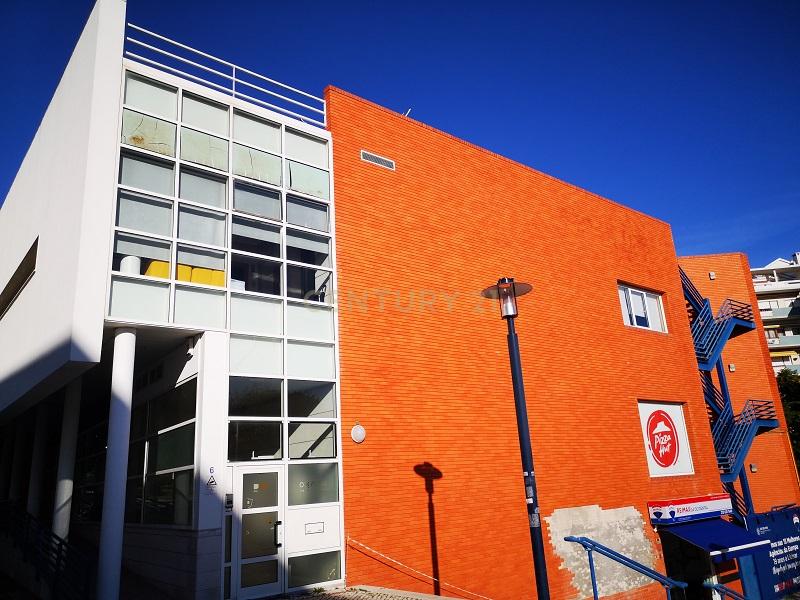 Escritório no Restelo/Espaço Comercial no Restelo - Image 3