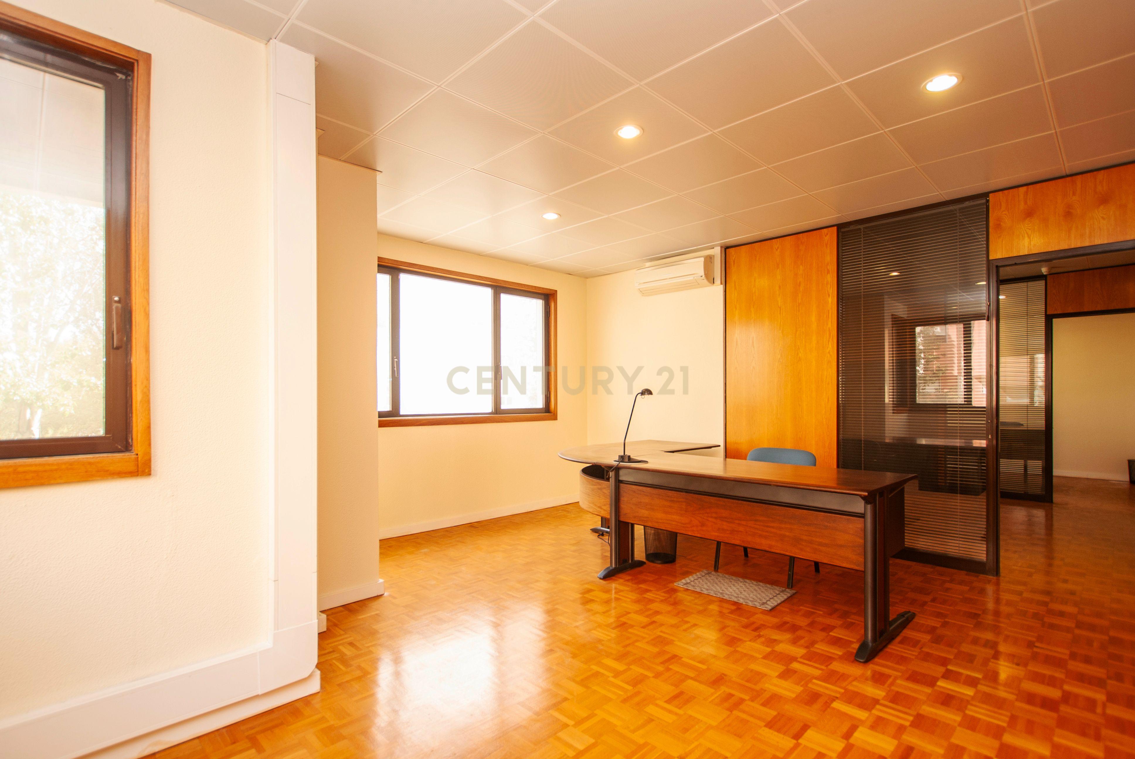 Fotografia 5 de Escritório/Consultório para arrendamento | Excelente Localização | Zona Premium de Telheiras |