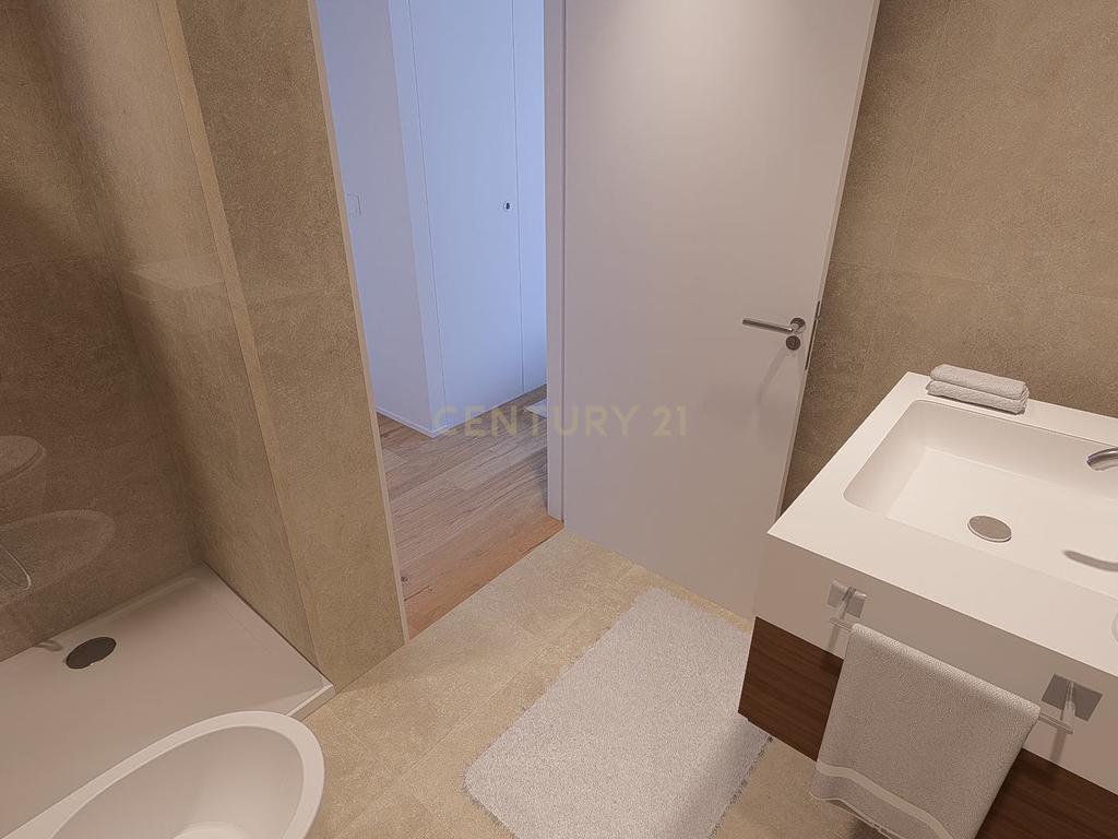 Condominio do Sobreiro | T2 com 98m2 em Matosinhos, Senhora da Hora, junto ao metro - Image 22