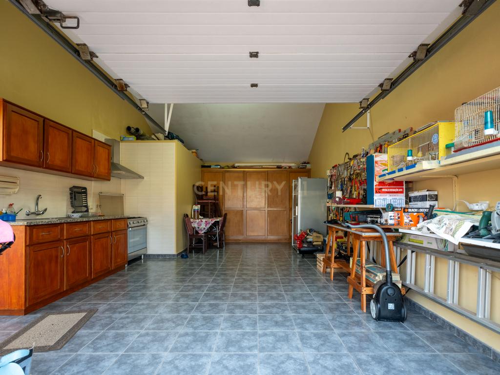 Moradia T4 na Ribeira Seca — Localização Privilegiada na Ribeira Grande - Image 8