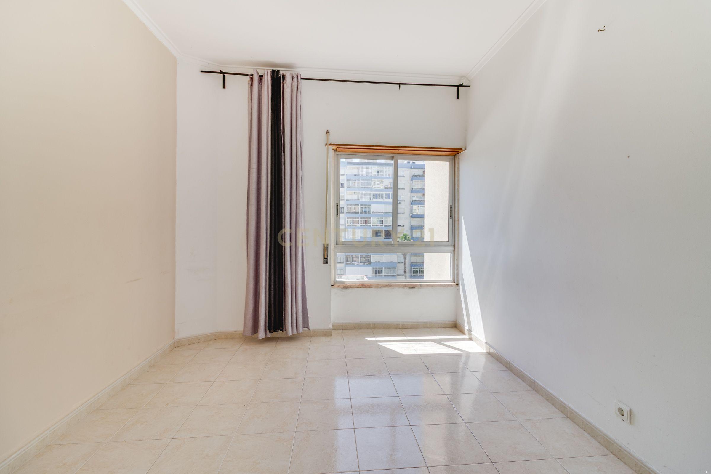 Apartamento T3 à venda em Carnaxide e Queijas, Oeiras — foto 28