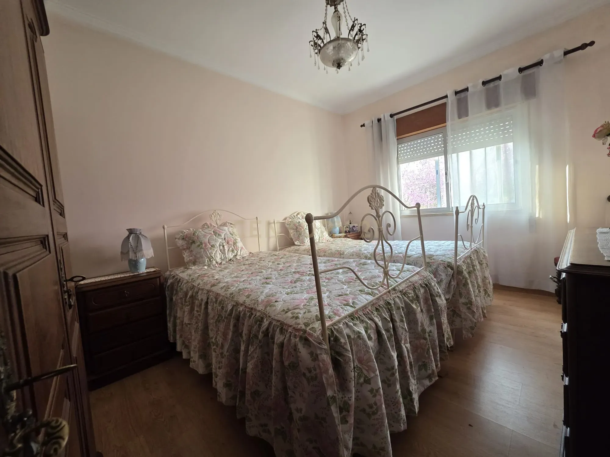Fotografia 9 de Apartamento T2 em Casal de Cambra