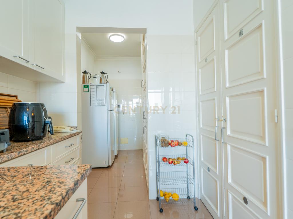 Apartamento T5 Remodelado no Lumiar – 152m² | Praceta Rua Alexandre Ferreira - Image 46